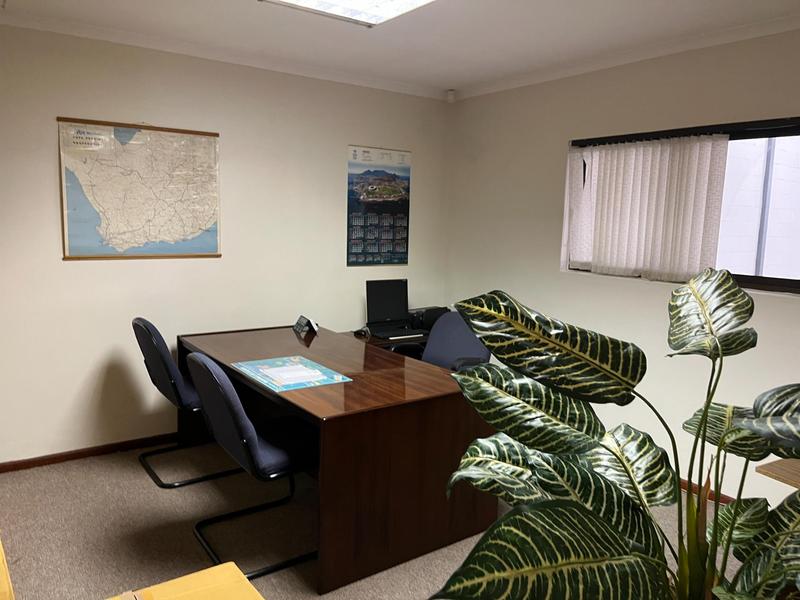 To Let Commercial Property for Rent in Killarney Gardens Western Cape